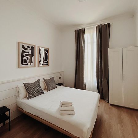 Apartamentos Express By Gaiarooms Barcelona Luaran gambar